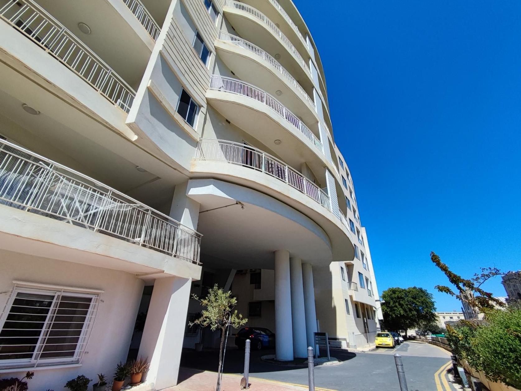 St Julians - Balluta 2 Bedroom Apartment Saint Julian's Eksteriør bilde